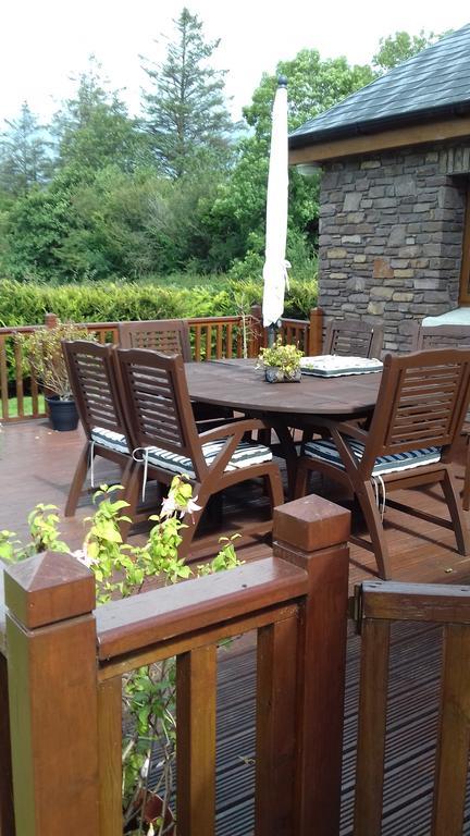 Bed and Breakfast Woodlands House Фарранфор Екстер'єр фото